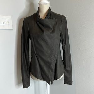 Vince buttery soft olive 100% leather jacket